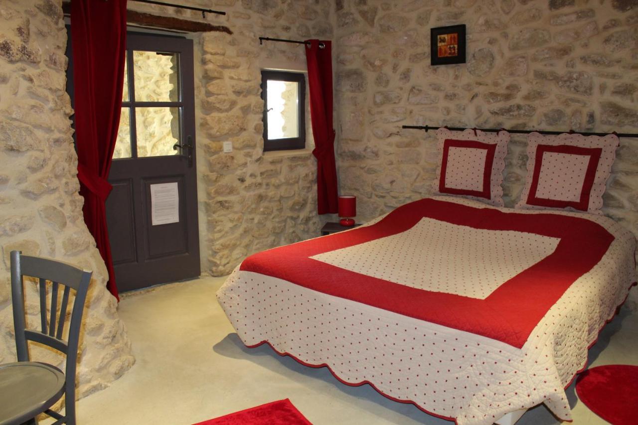 Les Logis De Paban Bed & Breakfast Crestet Luaran gambar