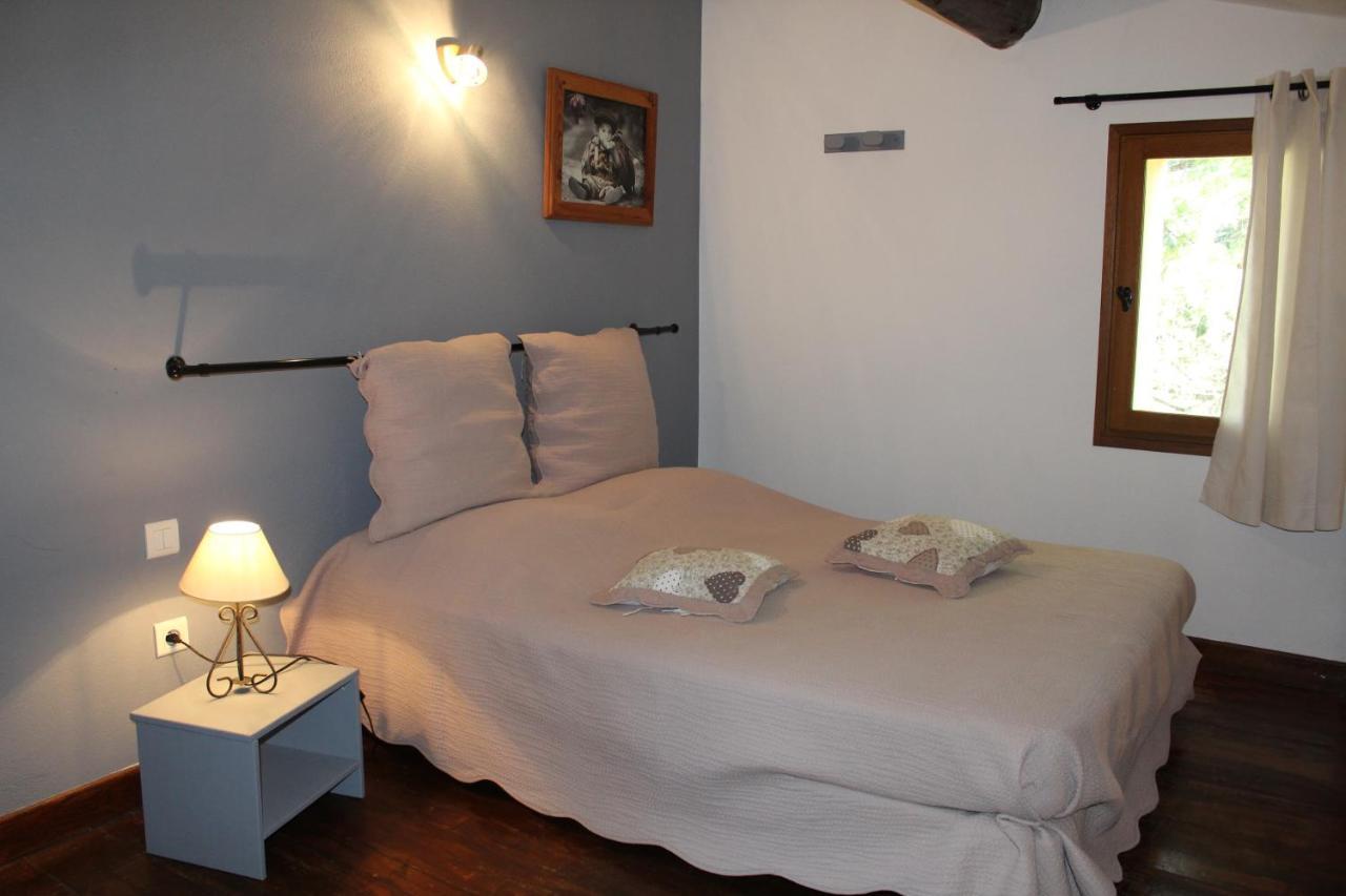 Les Logis De Paban Bed & Breakfast Crestet Luaran gambar